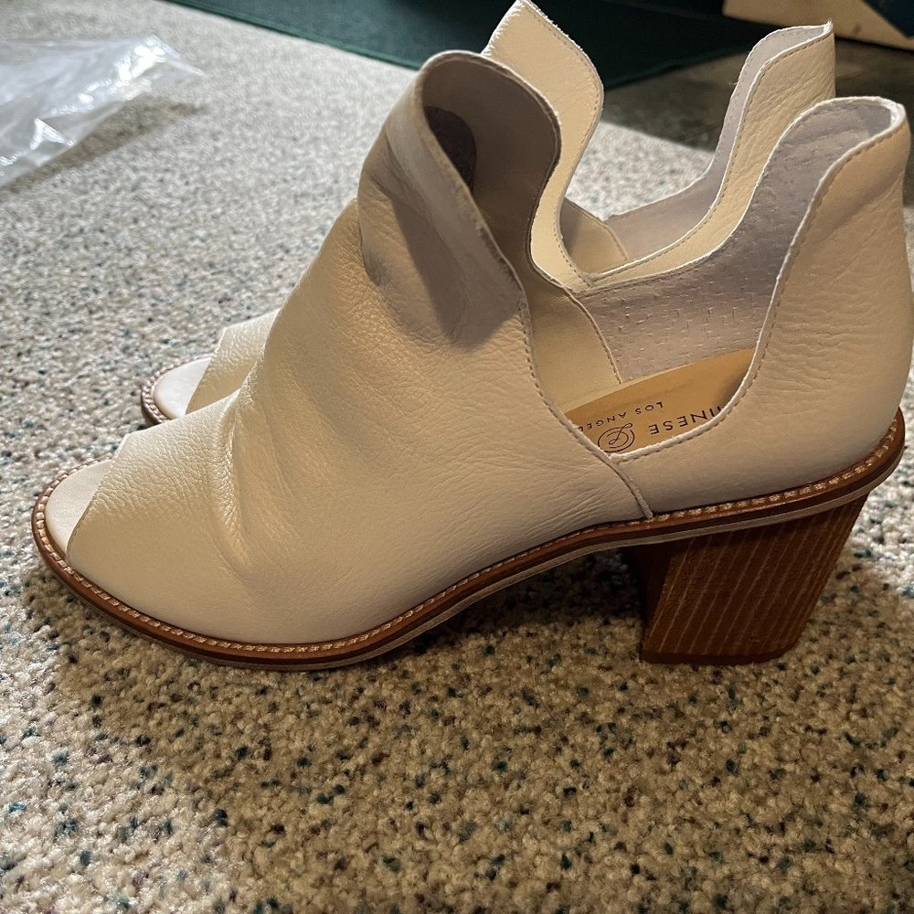 Chinese Laundry Carlita Soft Cow Leather Booties